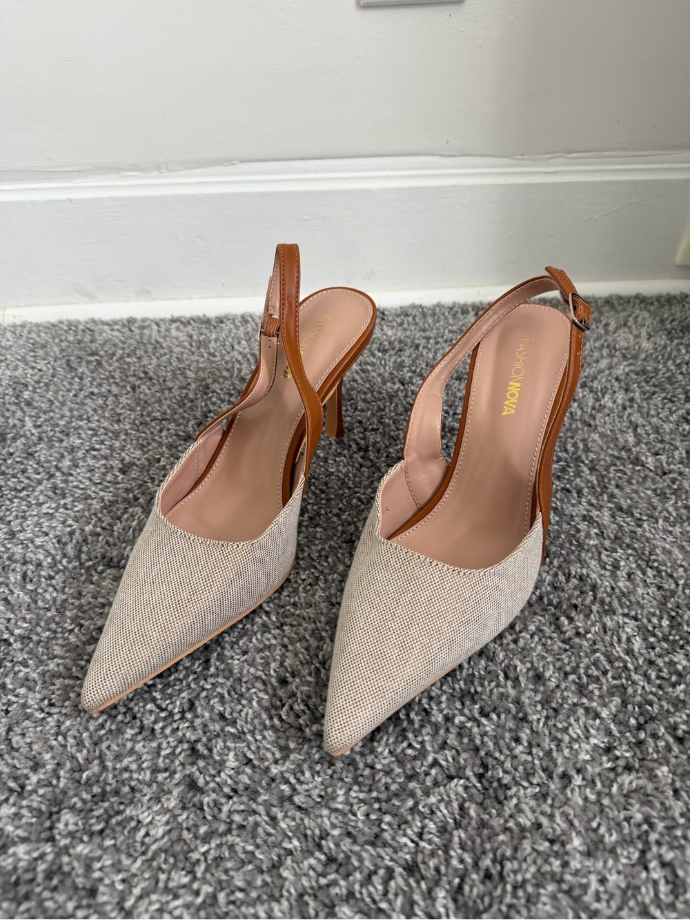 Fashion Nova Beige Pointed-Toe Slingback Pumps with Brown Trim
